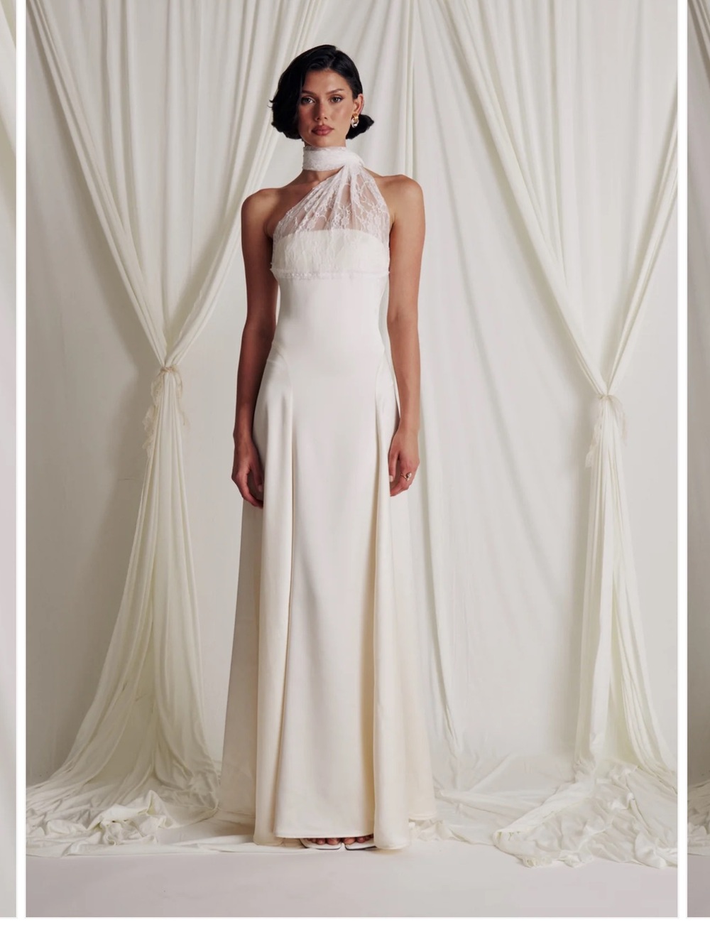 SOMEBODÉE Miss Ritz Gown Cream